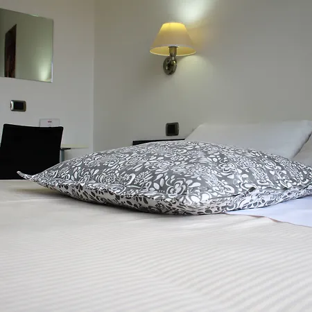 La Otel