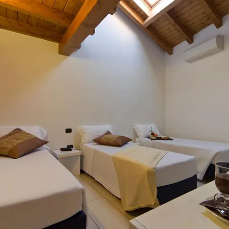 La Otel